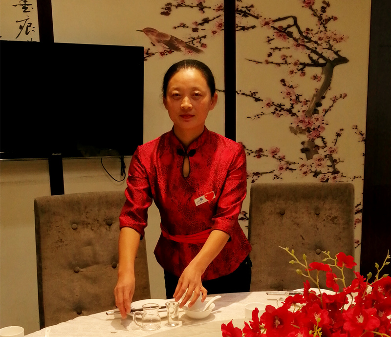 致敬，我親愛的同事——記迪尼斯伊川店客房員工陳華麗